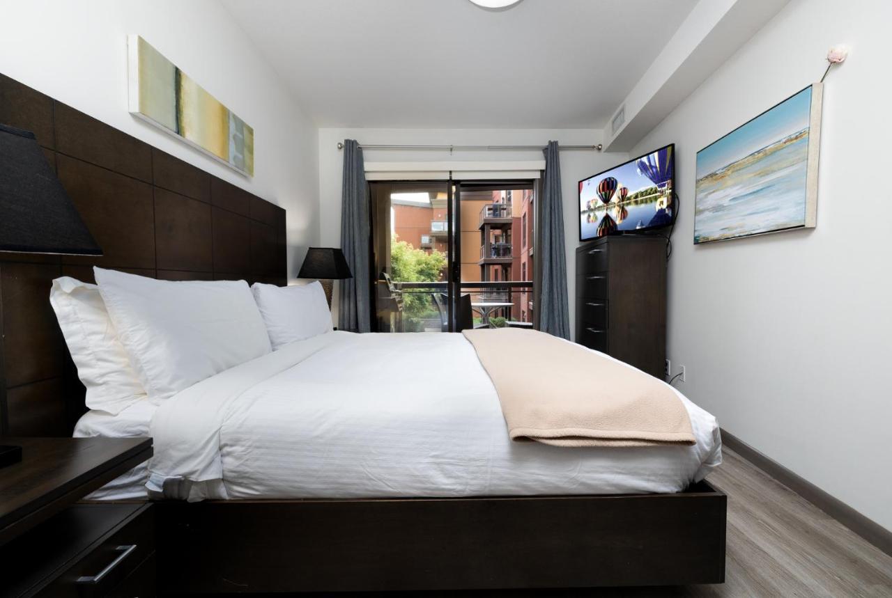 Upgraded Lakeside Resort Dream Vacation Home Kelowna Buitenkant foto